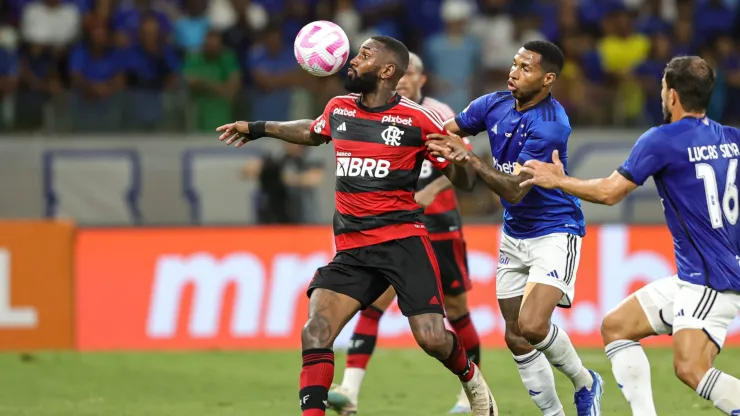 Brasileirão Betano: Cruzeiro enfrenta o Flamengo - Saiba onde assistir, horário, escalações, arbitragem e informações principais.