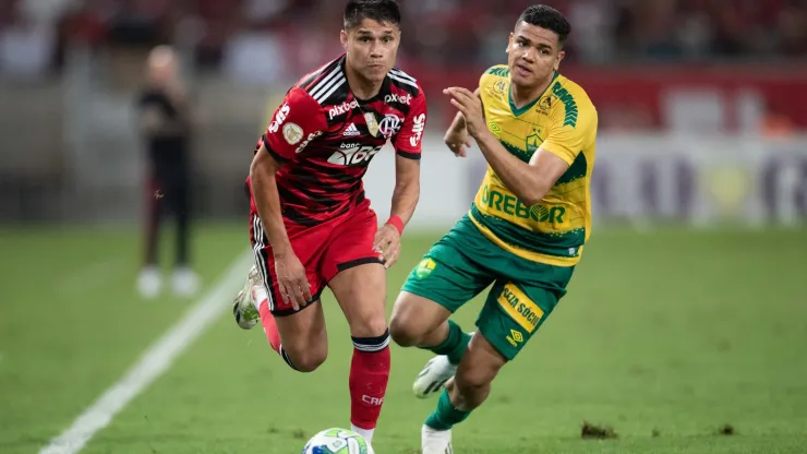 Campeonato Brasileiro Betano - Cuiabá enfrenta o Flamengo