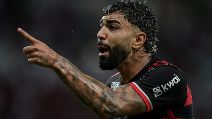 Candidato à presidência do Flamengo critica Gabigol