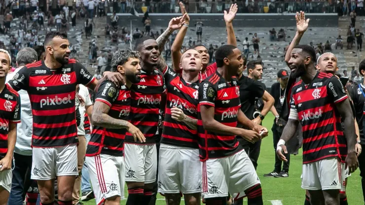 Flamengo amplia diferença sobre Corinthians como clube mais rico