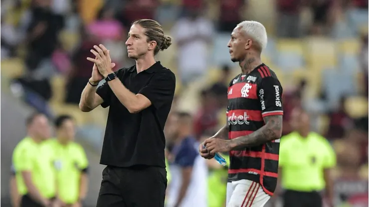 Flamengo encerra o mês de novembro com estatísticas impressionantes