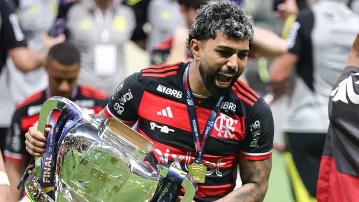 Gabigol foi afastado do Flamengo por criticar a direção, afirmou Venê Casagrande: “Ego inflado”