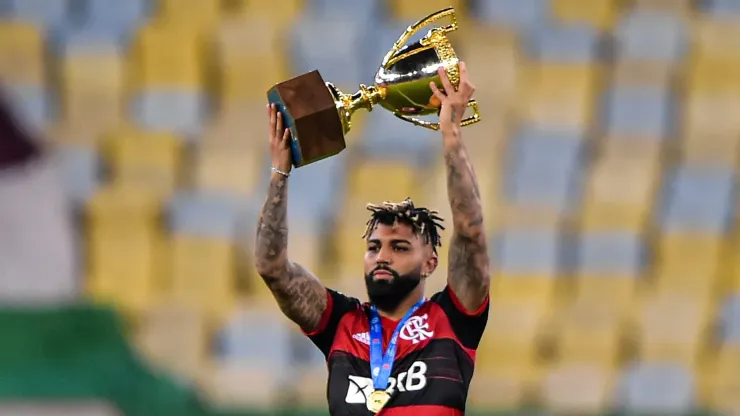 Gabigol pode deixar o Flamengo em dezembro e 3 clubes brasileiros surgem como destinos possíveis.