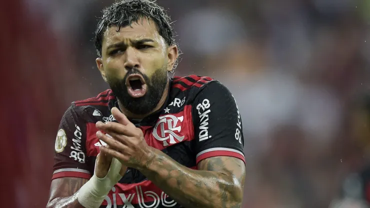 Gabigol pode renovar com o Flamengo devido à sua postura; saiba mais