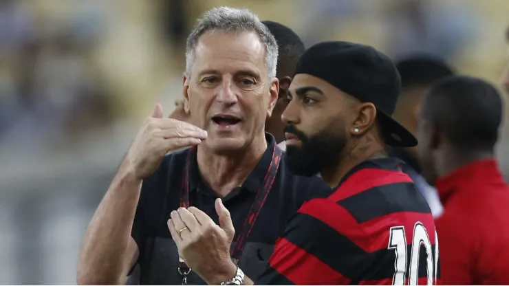 Landim reprova atitude de Gabigol ao deixar o Flamengo de forma controversa.