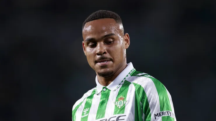 Natan estreia com gol pelo Real Betis-ESP e emociona com celebração impactante flagrada pela câmera