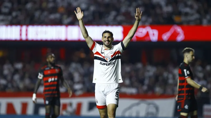 Negociação de Calleri pelo Flamengo seria o desejo do presidente Landim.