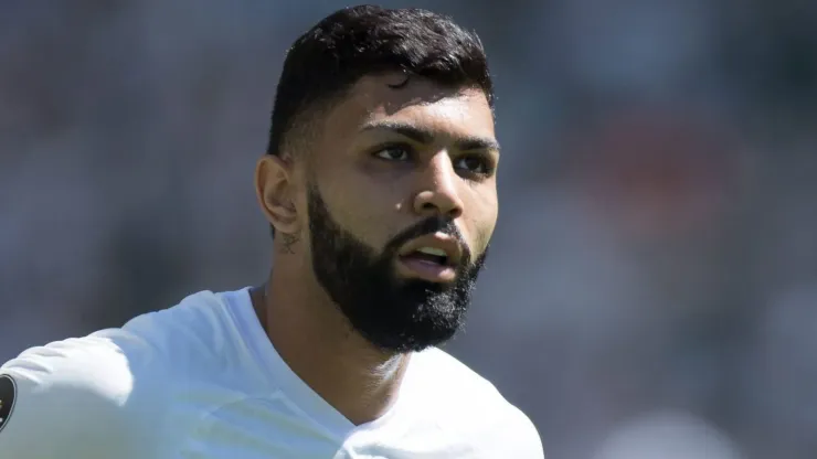 Torcida deseja que Gabigol permaneça no Flamengo