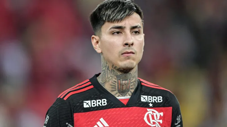 Valores revelados: Erick Pulgar busca aumento significativo para renovar com o Flamengo