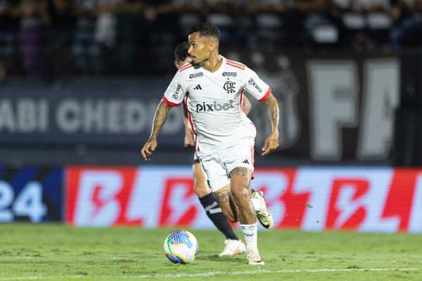 Lesão de Allan deve tirá-lo do jogo do Flamengo contra o Grêmio