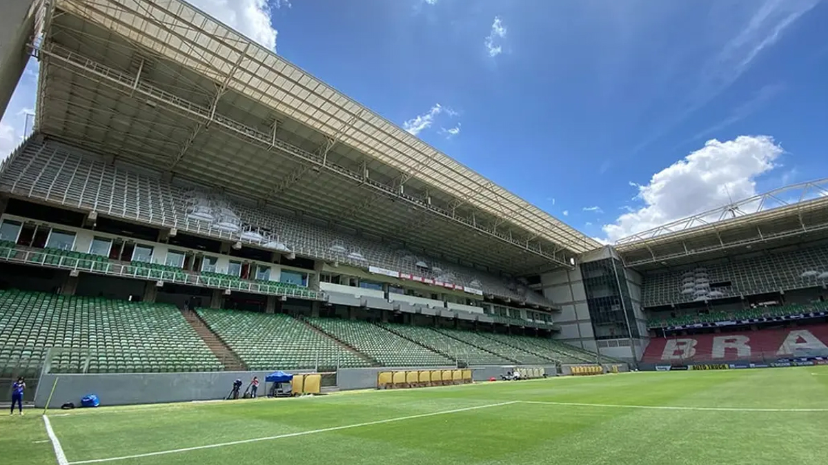 Cruzeiro inicia a venda de ingressos para os torcedores do Flamengo.