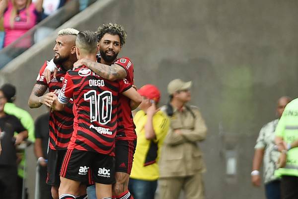 Diego Ribas, ex-camisa 10 do Flamengo, afirma que Gabigol reconheceu o erro