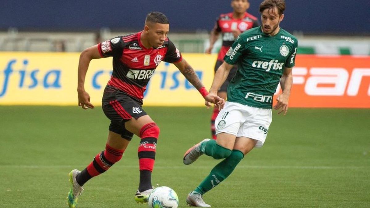 Ex-Flamengo, Bala impressiona Paulo Sousa: “Pode jogar na Europa”