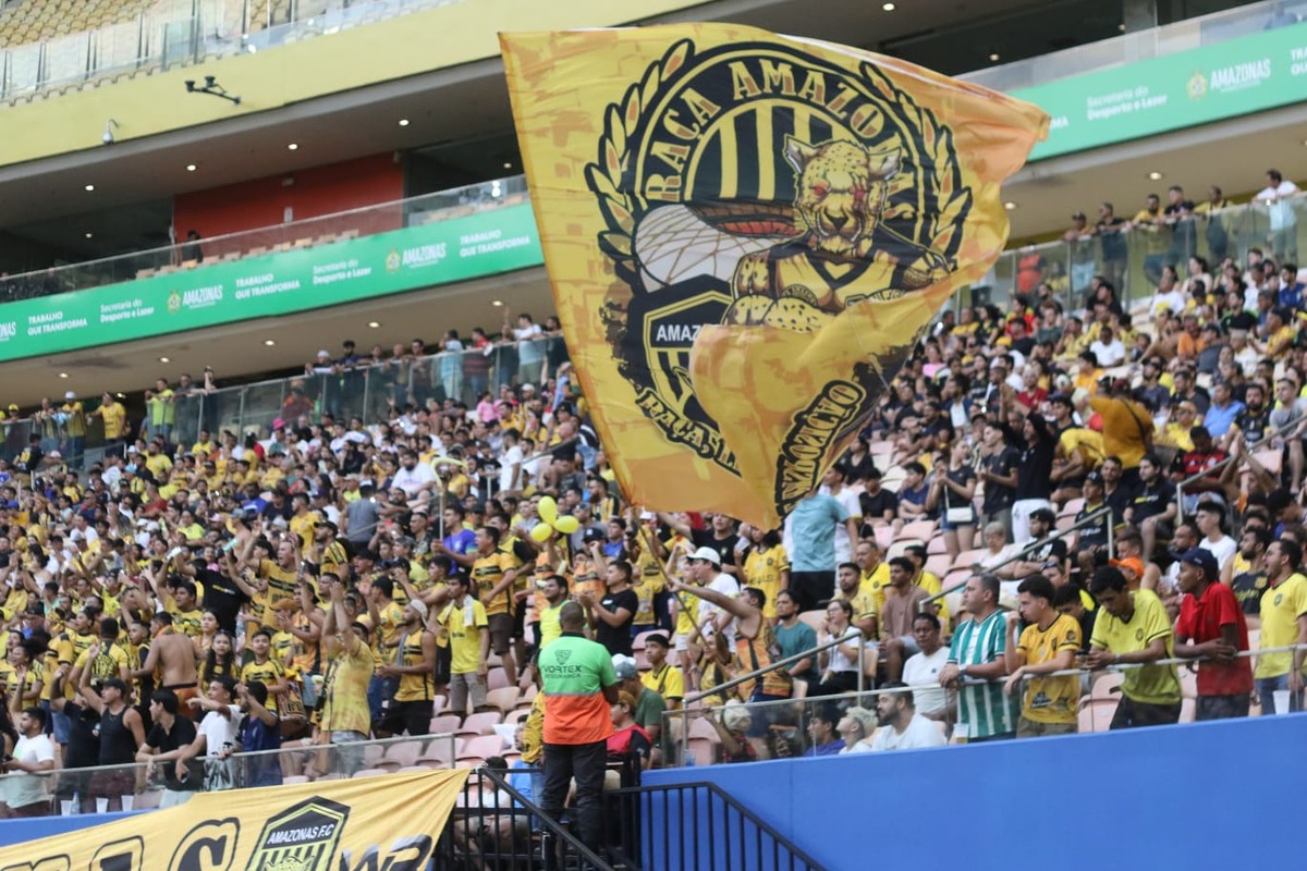 Venda de ingressos presenciais para os jogos contra Paysandu e Flamengo começa amanhã (16) no Amazonas