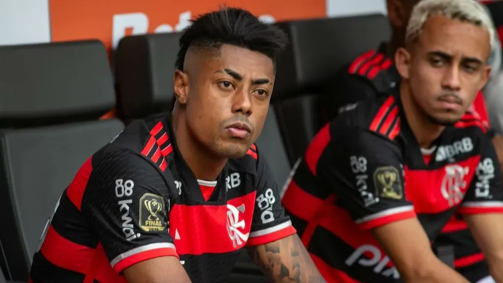 Bruno Henrique comenta possibilidade de sair do Flamengo e fonte indica que permanência deve ser mantida por enquanto