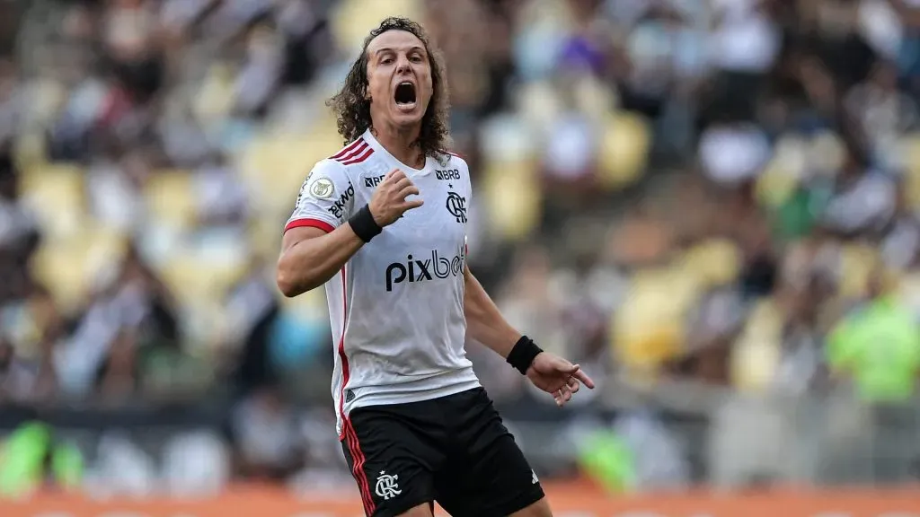 David Luiz emociona a Nação em despedida oficial do Flamengo ao desabafar: “Do fundo do meu coração”