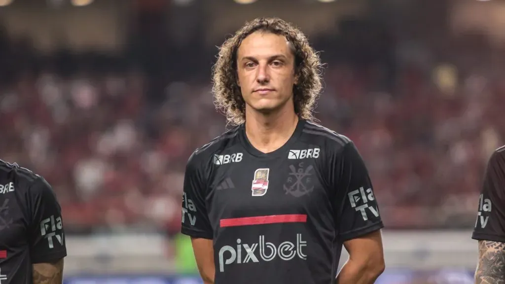 David Luiz revela que soube de sua saída do Flamengo através das redes sociais