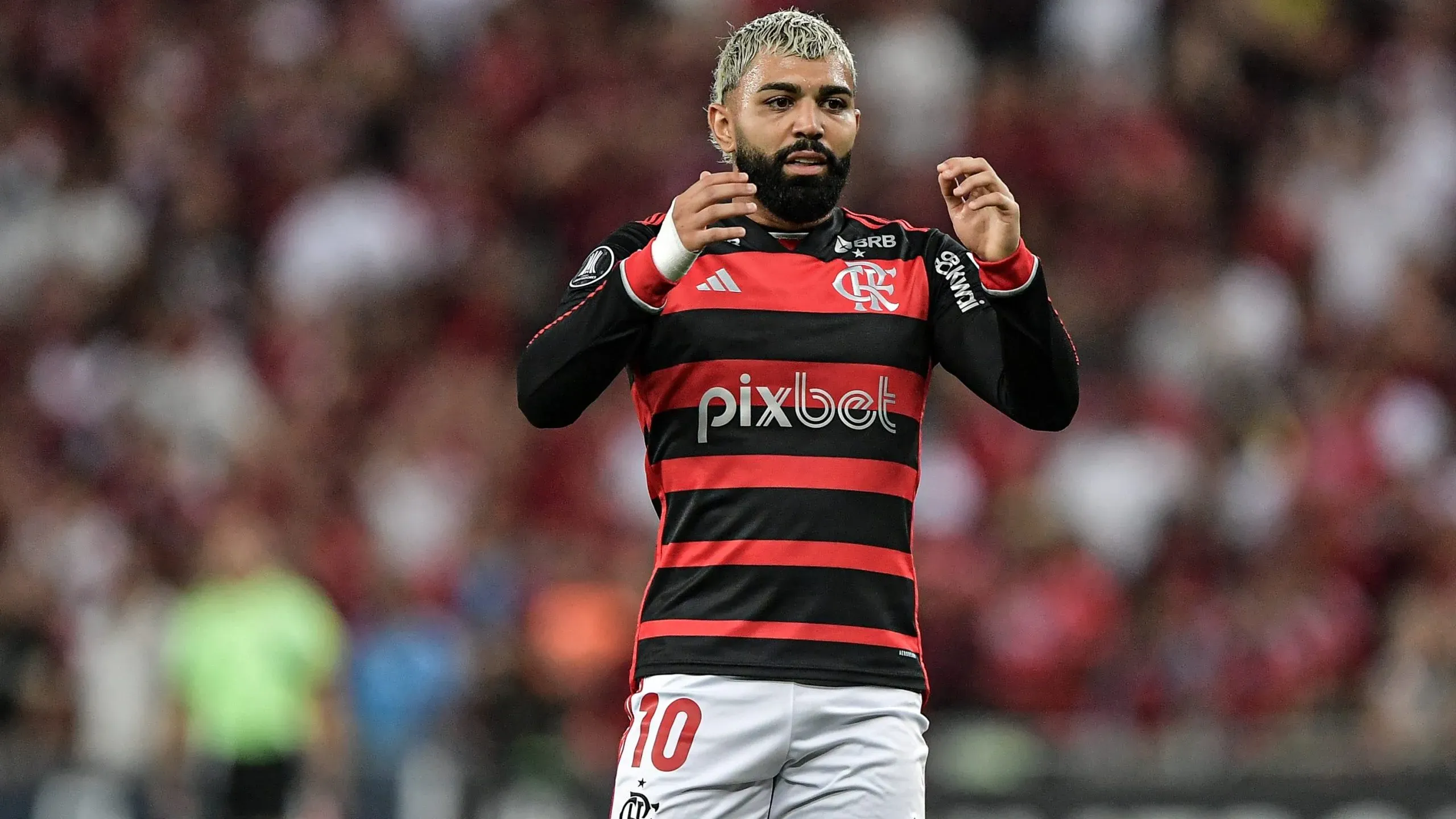 Filipe Luís comenta a saída de Gabigol do Flamengo