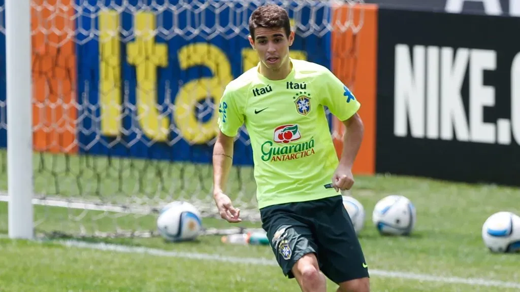 Oscar tem a possibilidade de atuar no São Paulo, em vez do Flamengo.