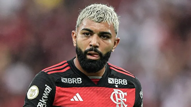 Renovação de contrato de Gabigol ainda era considerada apesar de declaração controversa.