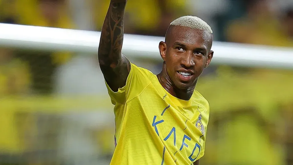 Torcida do Flamengo aprova contratação de Anderson Talisca e pede sua permanência