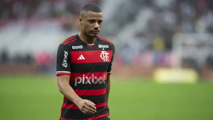 Torcida do Flamengo aprova decisão de Filipe Luís ao definir meio-campo da equipe