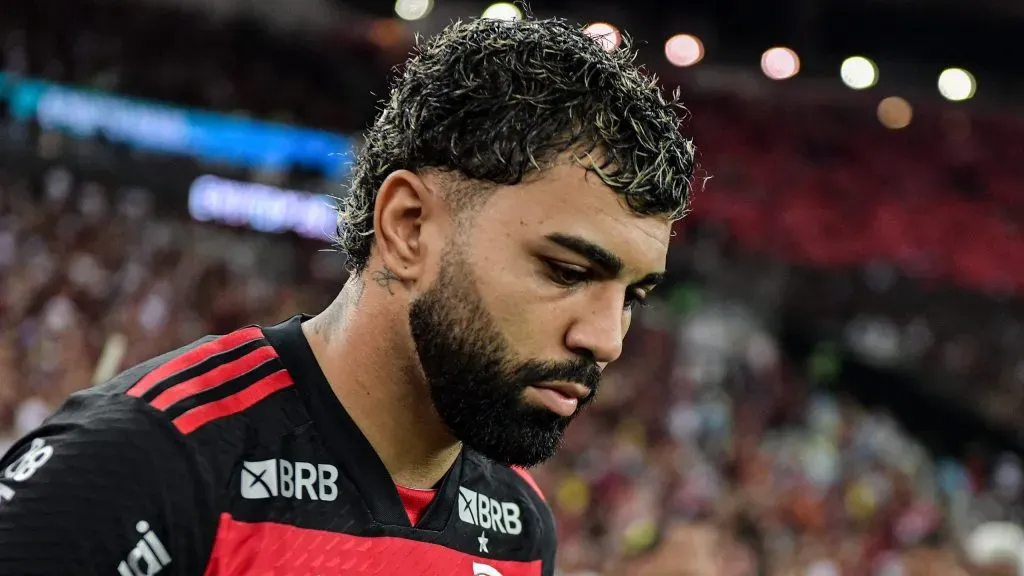 Zico critica falta de planejamento do Flamengo na saída de Gabigol em 2025: “Mal conduzido”