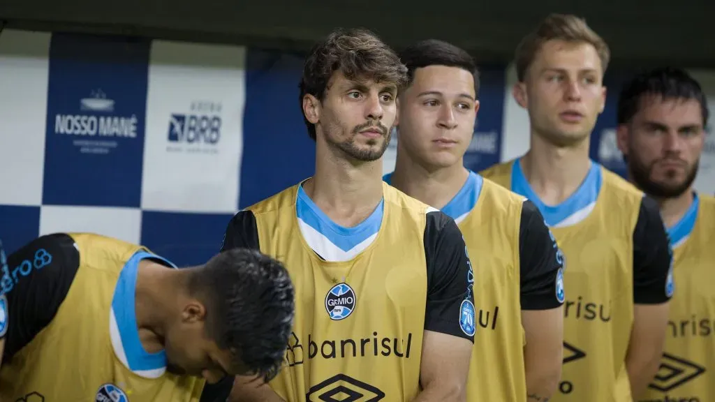 Rodrigo Caio está acertando transferência para clube da Série B.