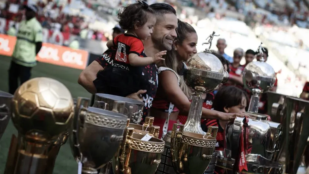 Diego Ribas não descarta retorno ao Flamengo