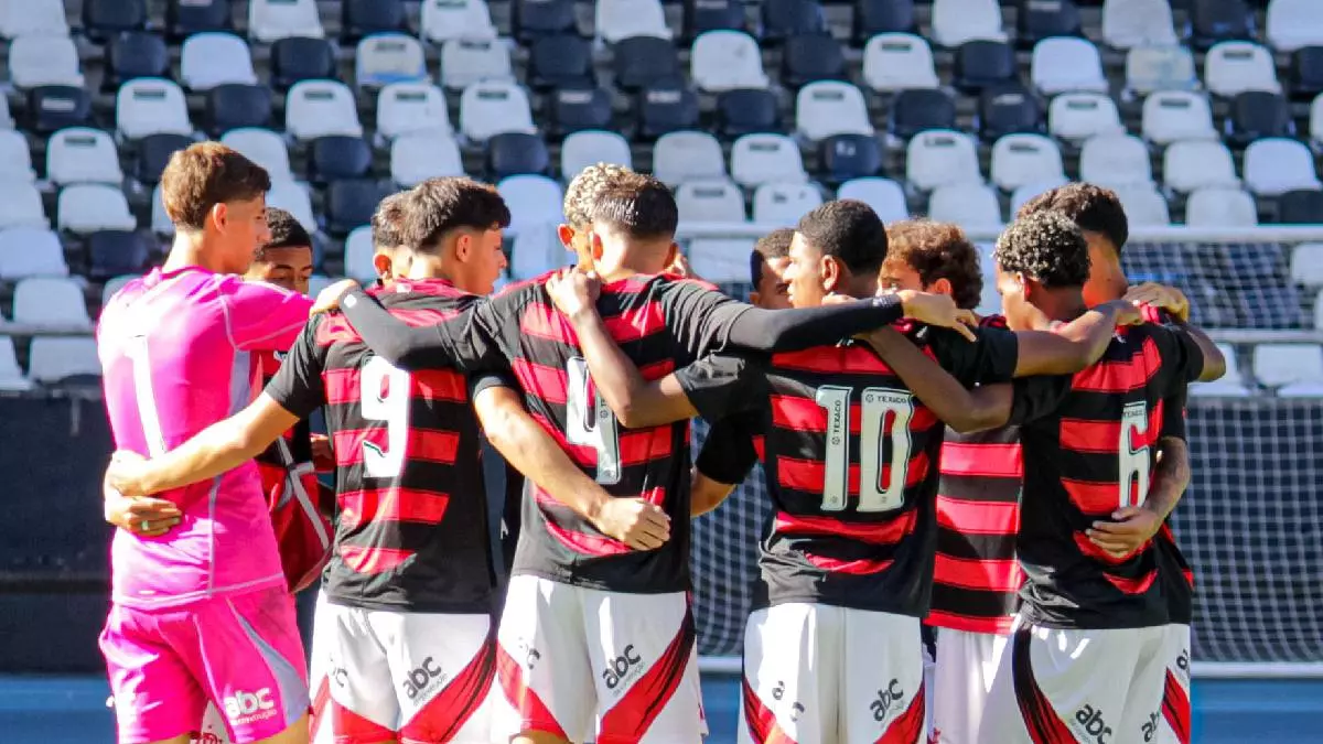 Flamengo B foi superado por 4 a 1 no Nilton Santos