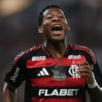 Galvão Bueno confunde camisa do Flamengo na véspera da Champions