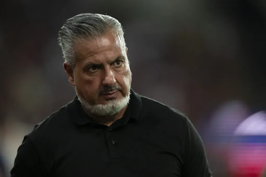 Torcidas organizadas negociam retorno com Flamengo após reunião com diretoria
