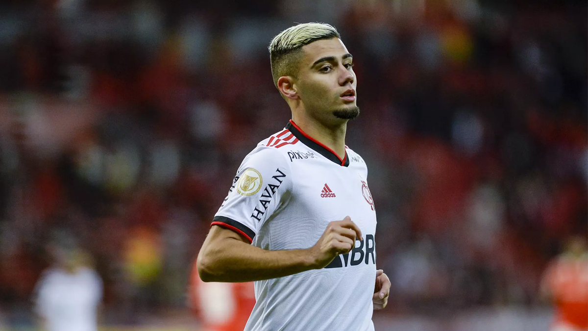 Atualmente no Fulham (ING), Andreas Pereira se diz torcedor do Flamengo e sonha voltar ao clube