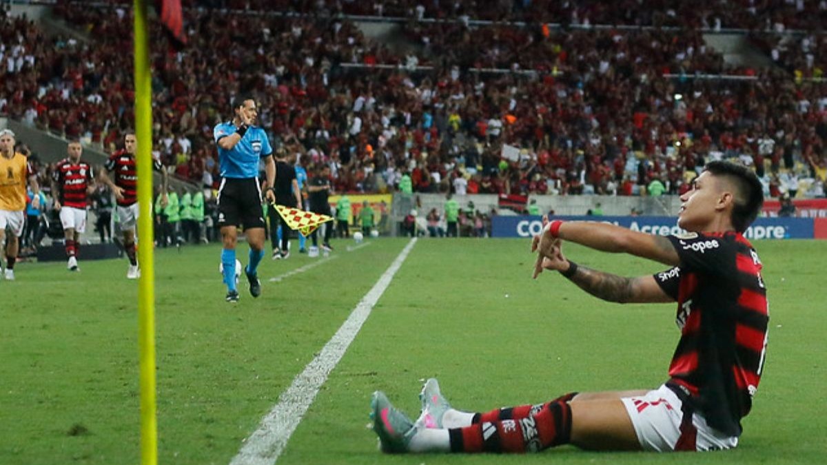 Flamengo está a uma vitória para avançar às oitavas da Libertadores da América