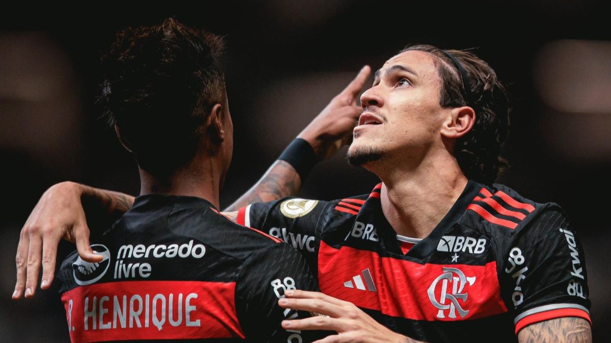 Filipe Luís avalia mudanças ofensivas para o jogo contra a LDU (EQU)