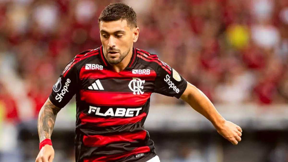 Flamengo vai vencendo o Fortaleza no Maracanã
